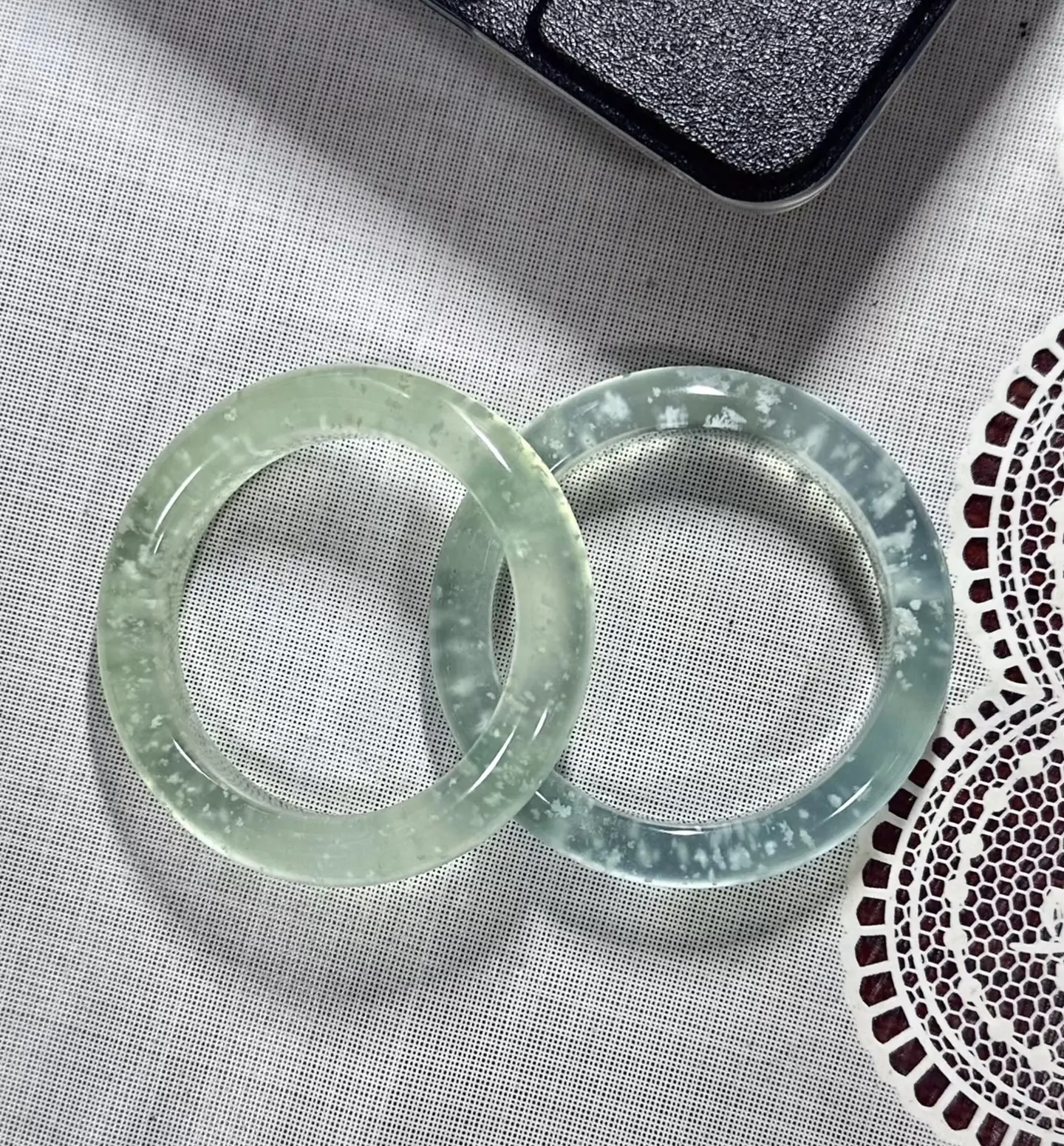Best-selling Natural Dulong Jade Henan African Green-veined Bracelet Fine Ice-type Jadeite Flat Colored Band Jade