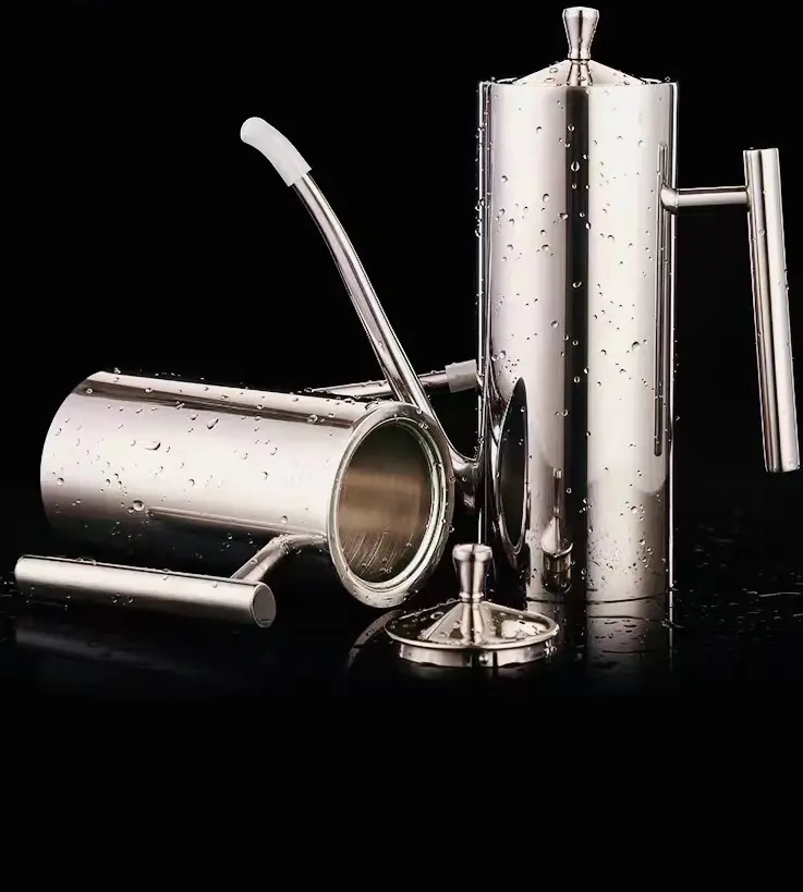 China Made Stainless Steel Kitchen Olive Oil Pot Oil Dispenser Oilcan Sauce Pot