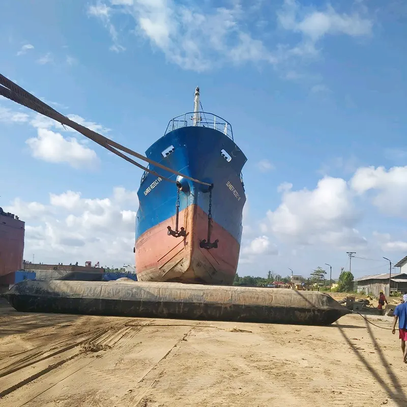 Custom Size Inflatable Ship Launching Airbag For Large Ship 100,000DWT