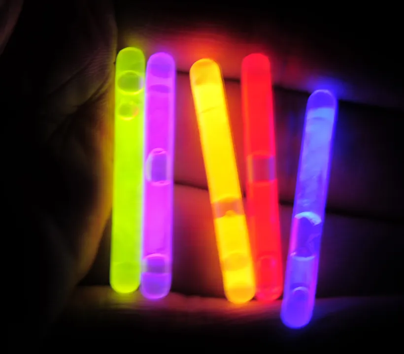 Emergency Glow Stick Bobber Set - 8-Color Mix Chemiluminescent Float for Night Fishing, Bulk Available