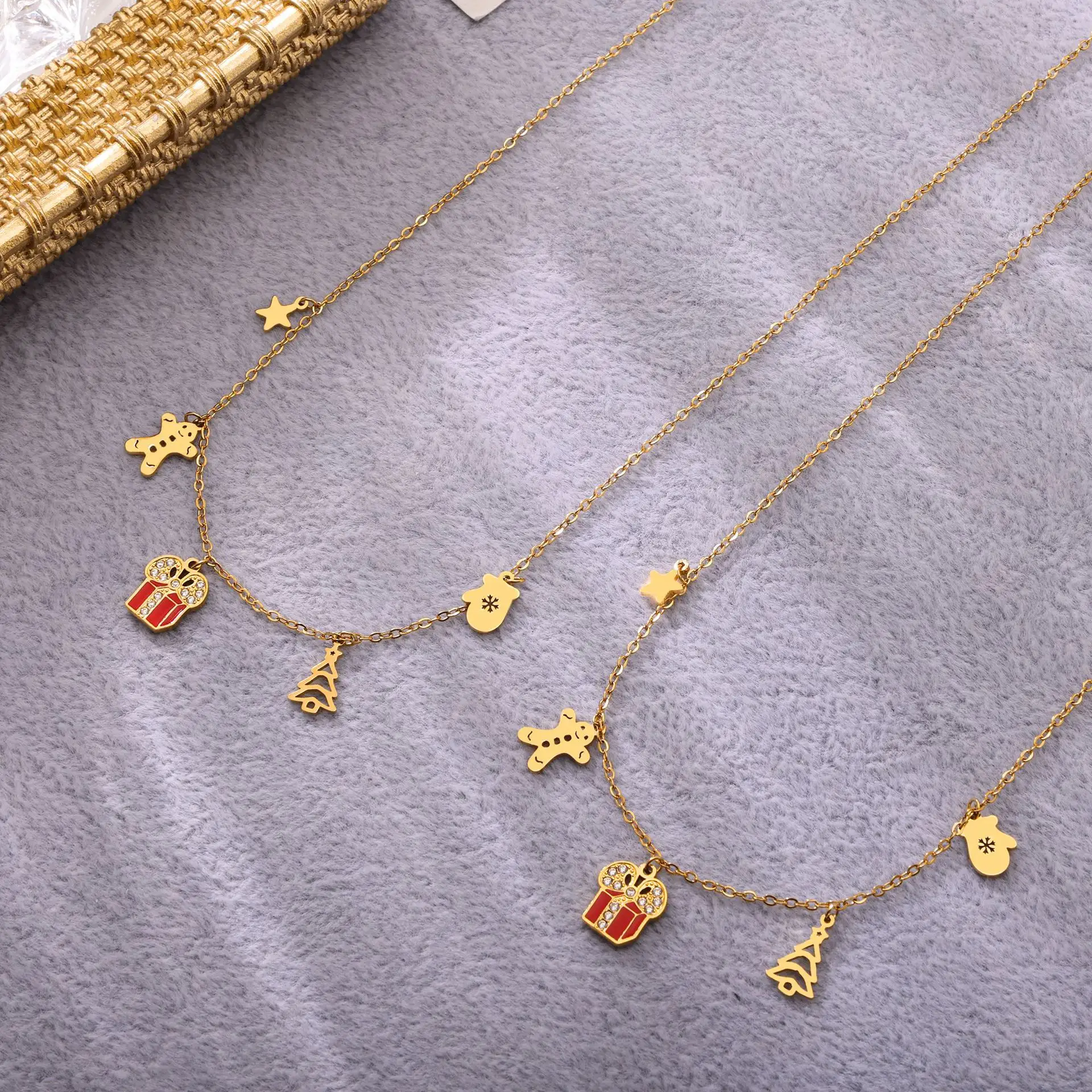 European Minimalist Christmas Gift-Children's Stainless Steel Chain Necklace with Diamond Pearl Geometric Pendant Luxury JewelryPKR 6,298 off shipping180-day lowest pricesDelivery by 11 Dec