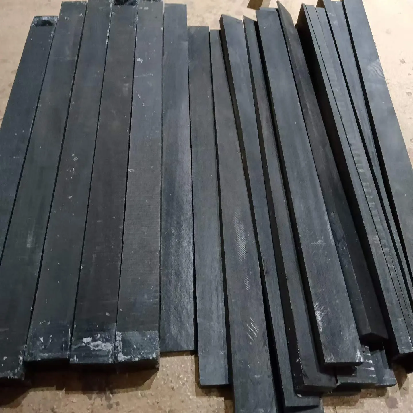 High-end Handcrafted Snooker Cue Stick Ebony Splicing Material 52x40x40 Customizable Size Direct Factory SaleReorder rate 22%