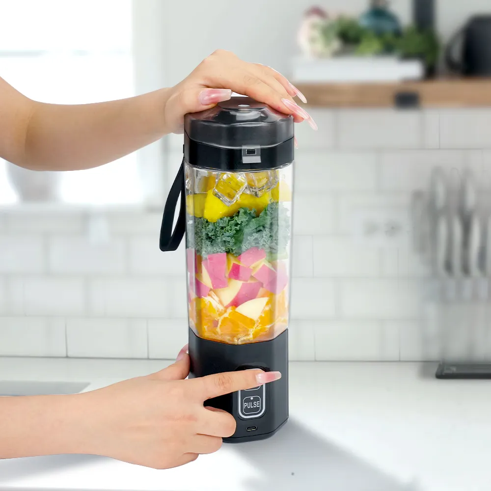 Hot Sale 6-Blade Mini Portable USB Electric Fruit Juicer Blender 700ML Capacity Portable Blender For Shakes Juices SmoothiesReorder rate 33%