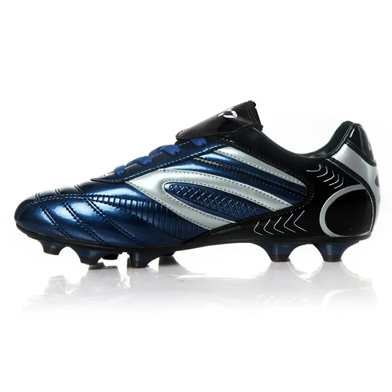 Lightweight Synthetic Youth Boys and Girls Football Shoes with Anti-Slip Spike Studs for Outdoor Spring Soccer Training