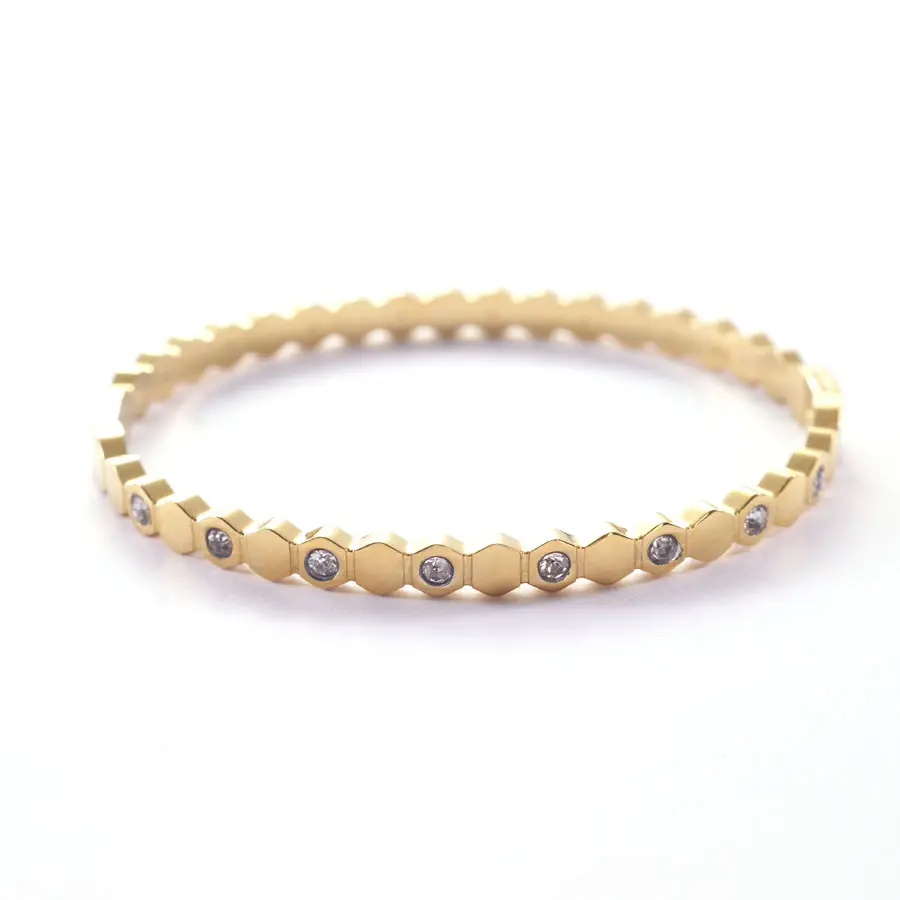 Manufacturer Customizes High-quality, Fashionable, and Popular Diamond Shaped Rhinestone Stainless Steel BraceletPKR 6,298 off shippingDelivery by 23 DecReorder rate 18%