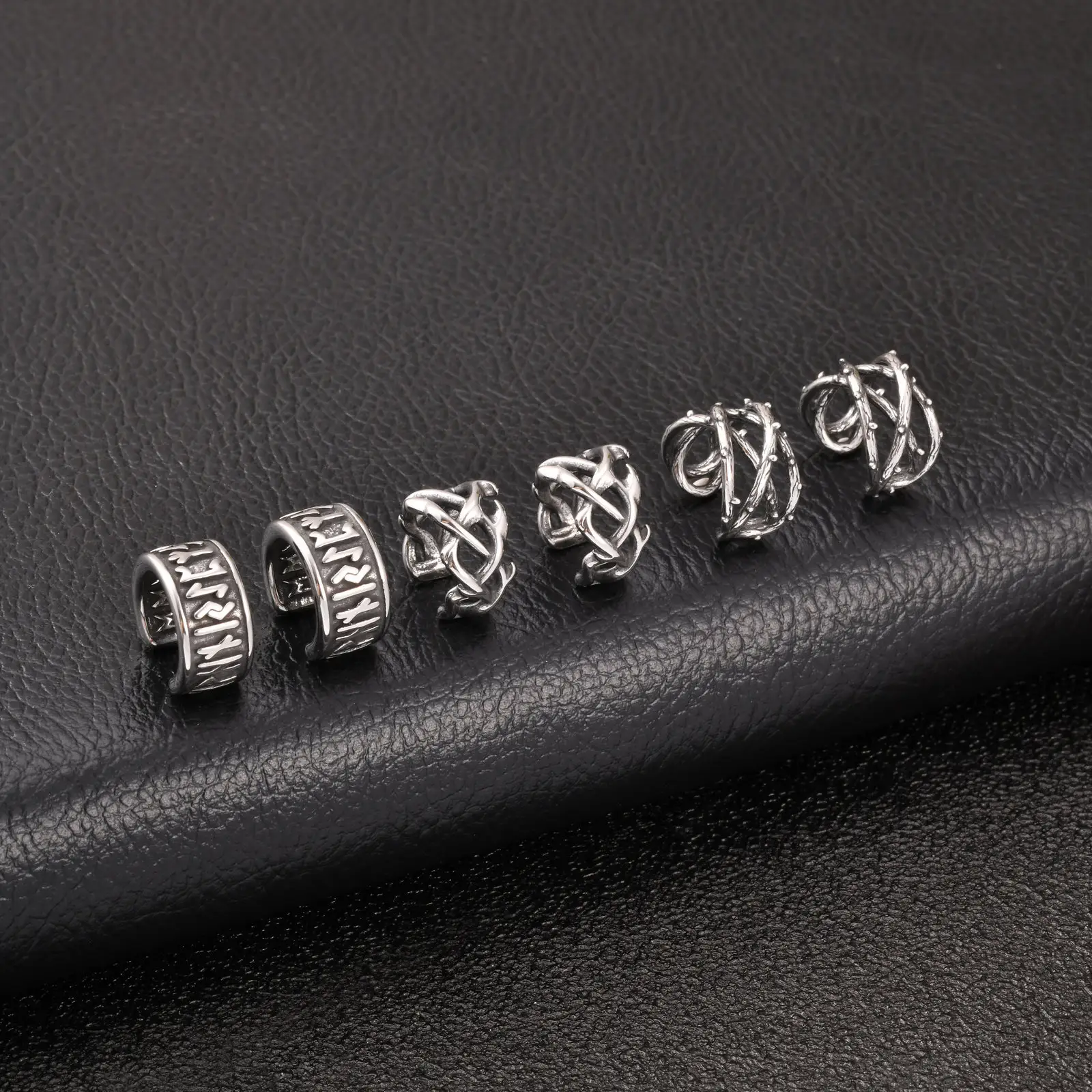 New Trendy Stainless Steel Silver Plated Geometric Thorny Ear Bone Clip-on Earrings for Men's Party AccessoriesPKR 6,298 off shippingDelivery by 11 Dec