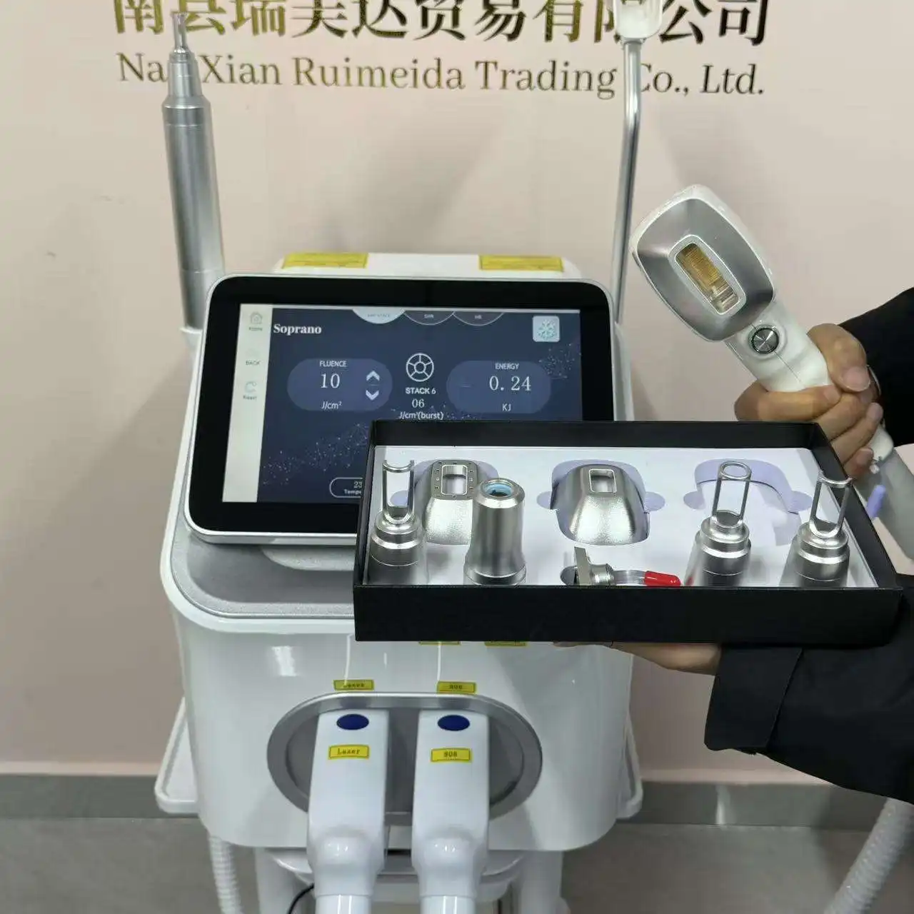 Titanium Soprano 2in1 Diode Hair Removal Beauty Salon Device Carbon Peeling Tattoo Removal Ice Diode Hair Removal Machine