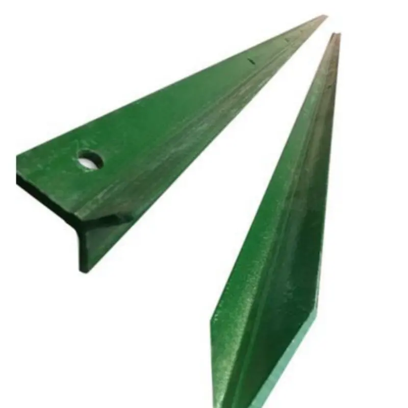Wholesale Customized Low Carbon Steel Green Cattle Fence Posts Multiple Sizes 2M 2.3M 2.5M for Fence Use