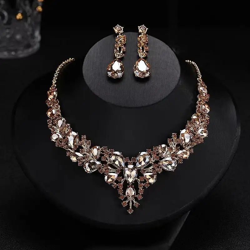 Fashion Accessories Trendy Gold Crystal Rhinestone Water Drop Necklace and Earring Set for Women's Wedding PartyPKR 6,298 off shippingDelivery by 18 DecReorder rate 25%