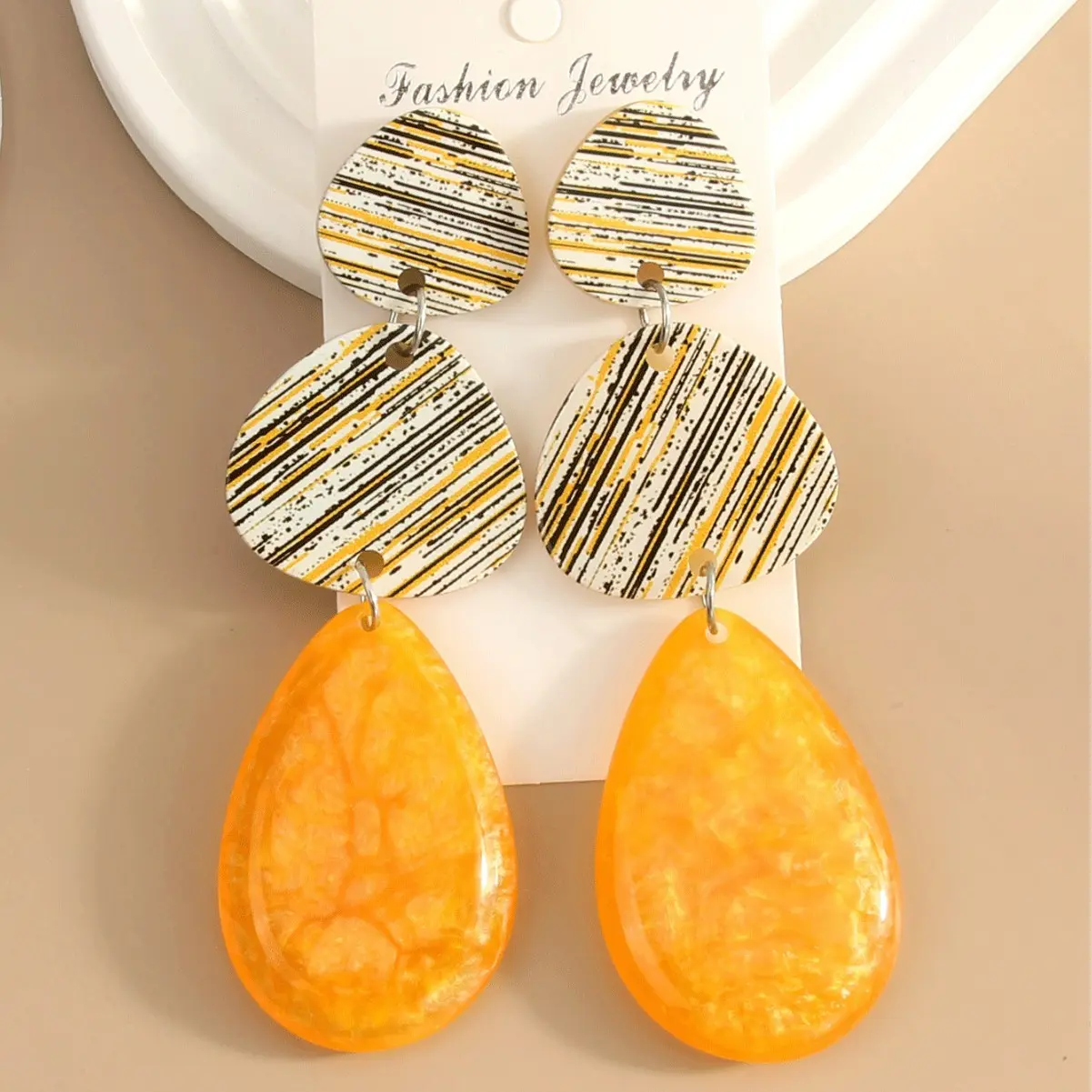 High-End Versatile Resin Dangle Earrings Stylish Acrylic Printed Water Drop Gemstone Luxury Fashion AccessoryPKR 6,298 off shippingDelivery by 11 DecReorder rate 50%