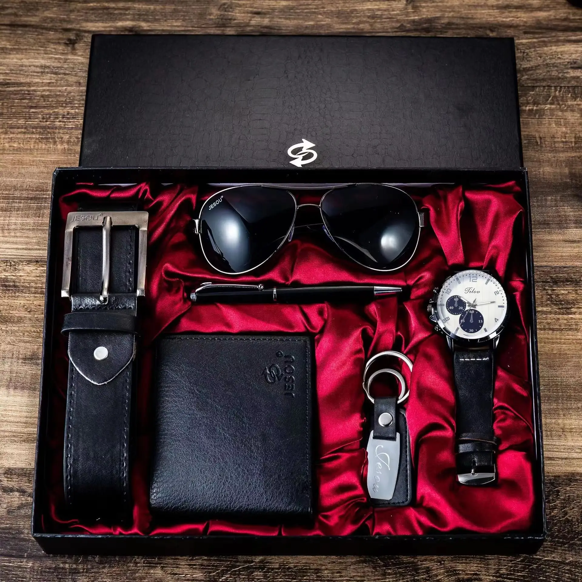 Men's Fashion Gift Set Watch Wallet Key Chain Perfume Set Luxury Present Box for Father's Day Valentine's Day Birthday GiftsReorder rate 16%