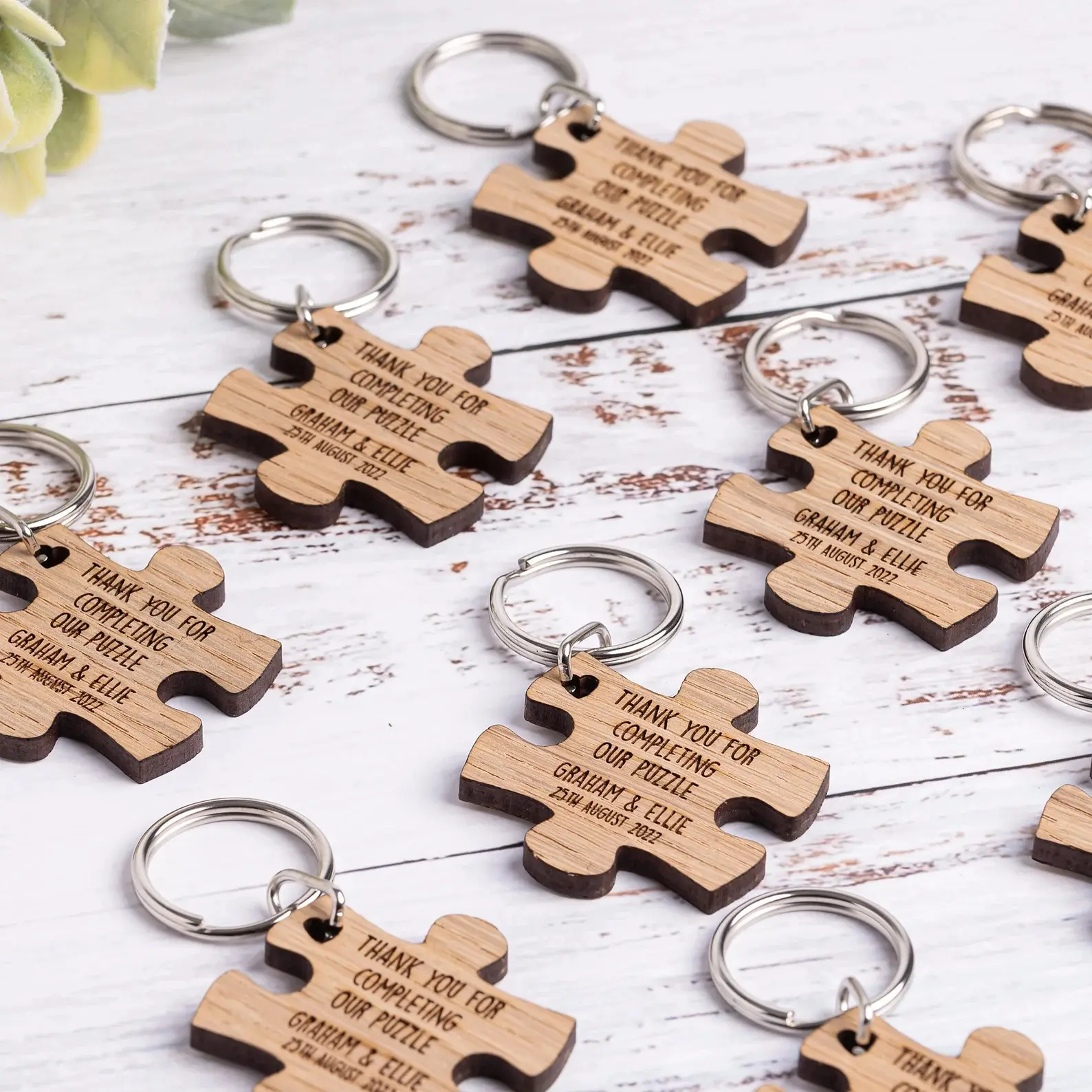 Personalized Wooden Wedding Favor Keychain Tag Custom Wood Jigsaw Puzzle Keychains Keepsake for Wedding Guests Party Gift